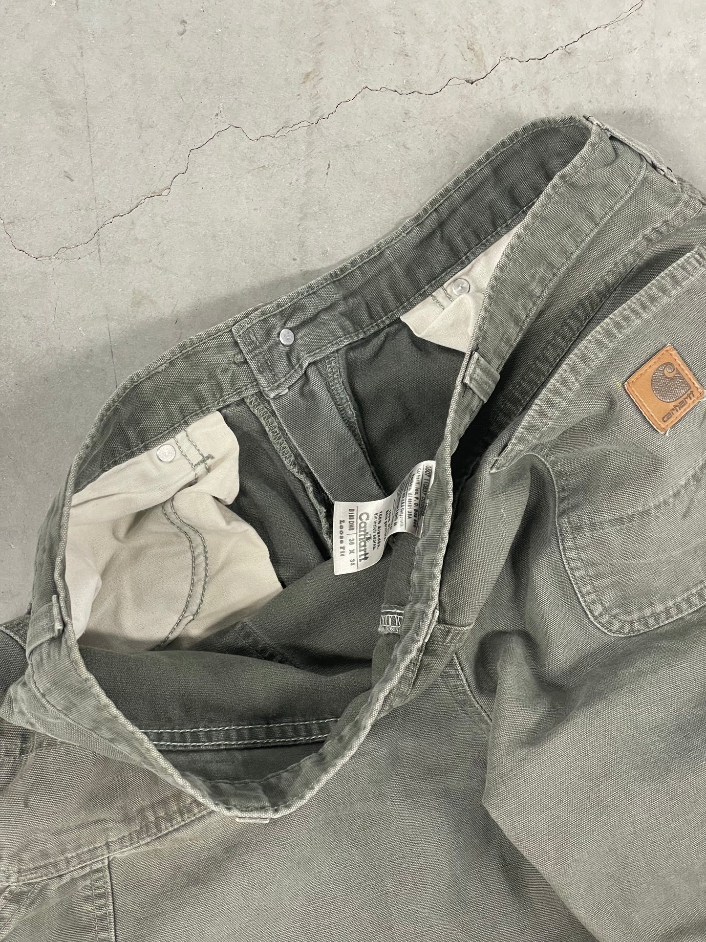 Thrashed Carhartt Double Knee Pants | 36x34