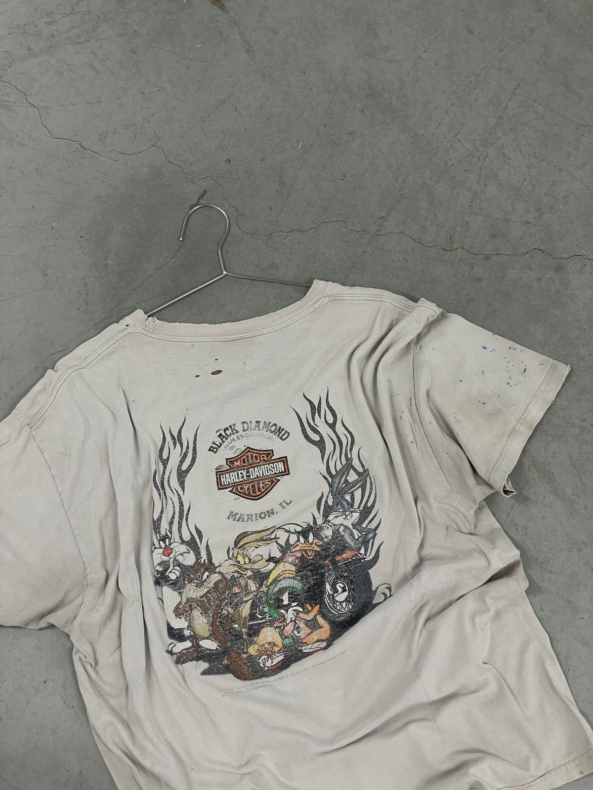 Thrashed Vintage Harley Davidson + Looney Tunes Collab Tee | XL